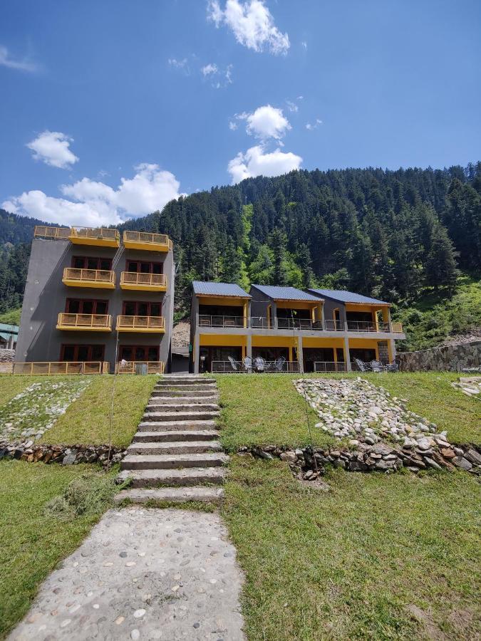 Bela Resorts Naran Exteriér fotografie